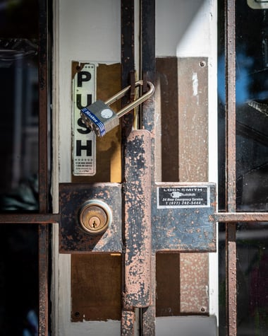 6.6 million people lost their jobs in the last week